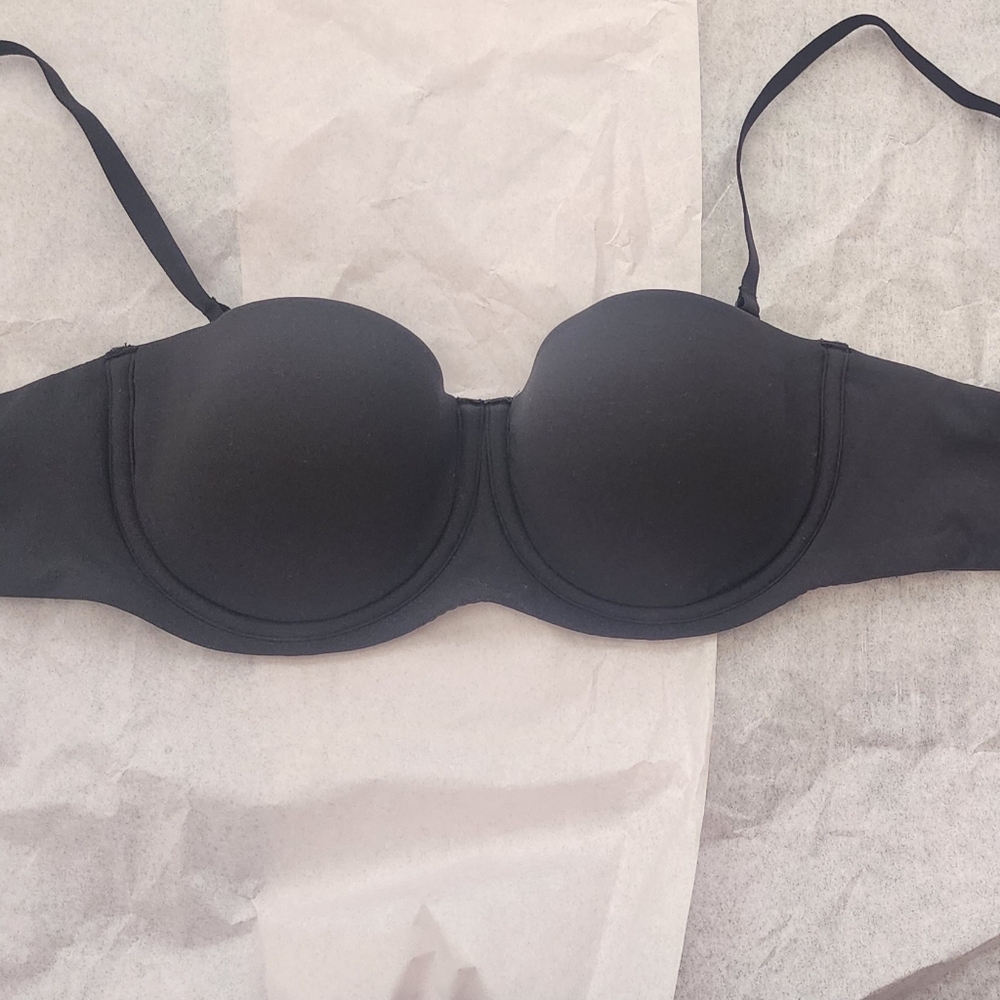 Skims 2 bra Size 32C New - Picture 8 of 8